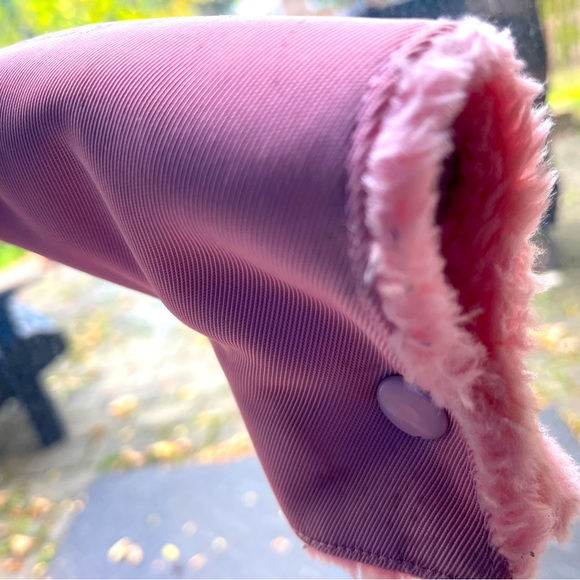 Burberry Golf Putter Cover - Picture 5 of 6